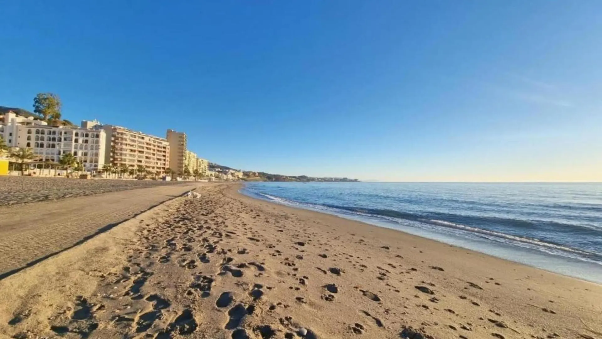 Belvilla By Oyo Sky High Seaside Fuengirola Flat